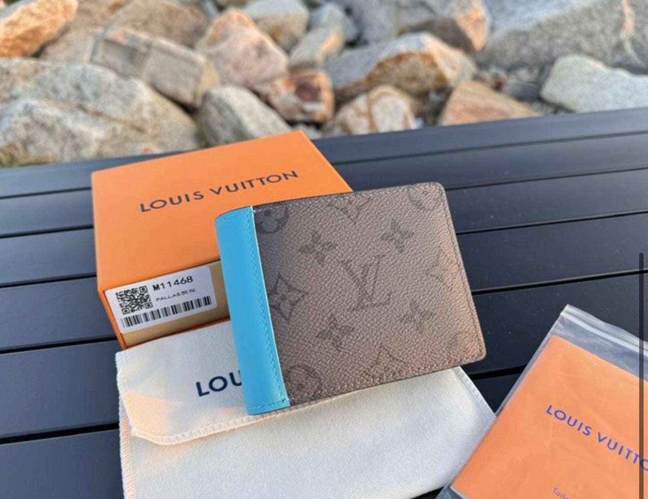 LV Wallet-Mixed Styles