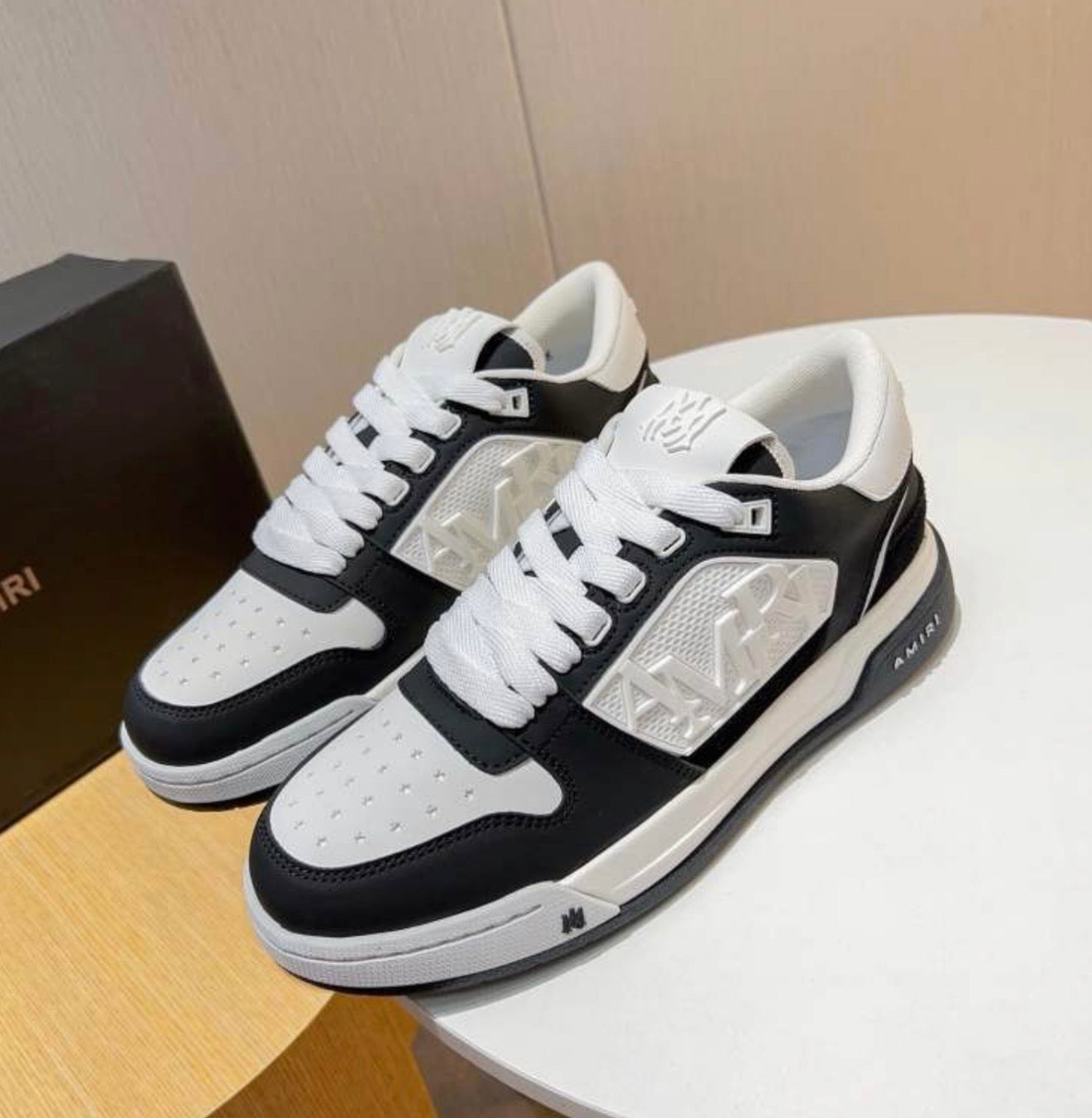 Amir Trainers-Black\White