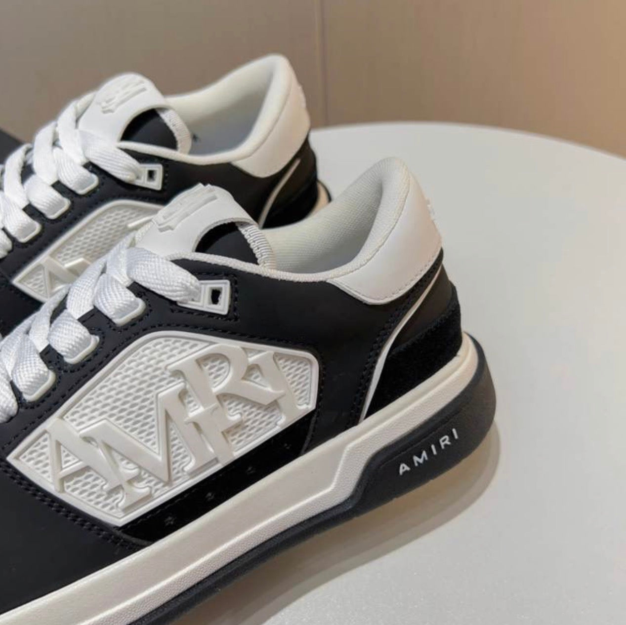 Amir Trainers-Black\White